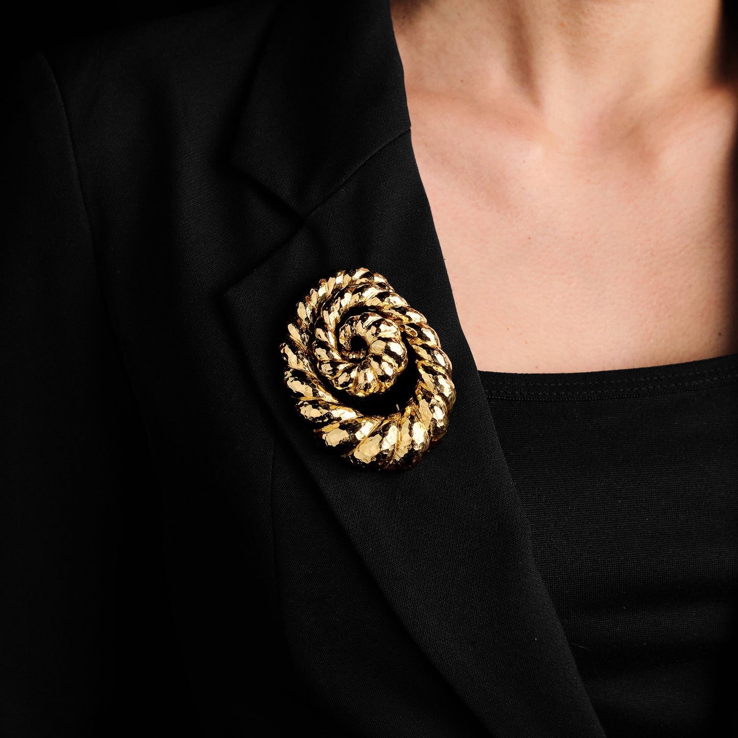 David Webb Hammered Swirl Brooch