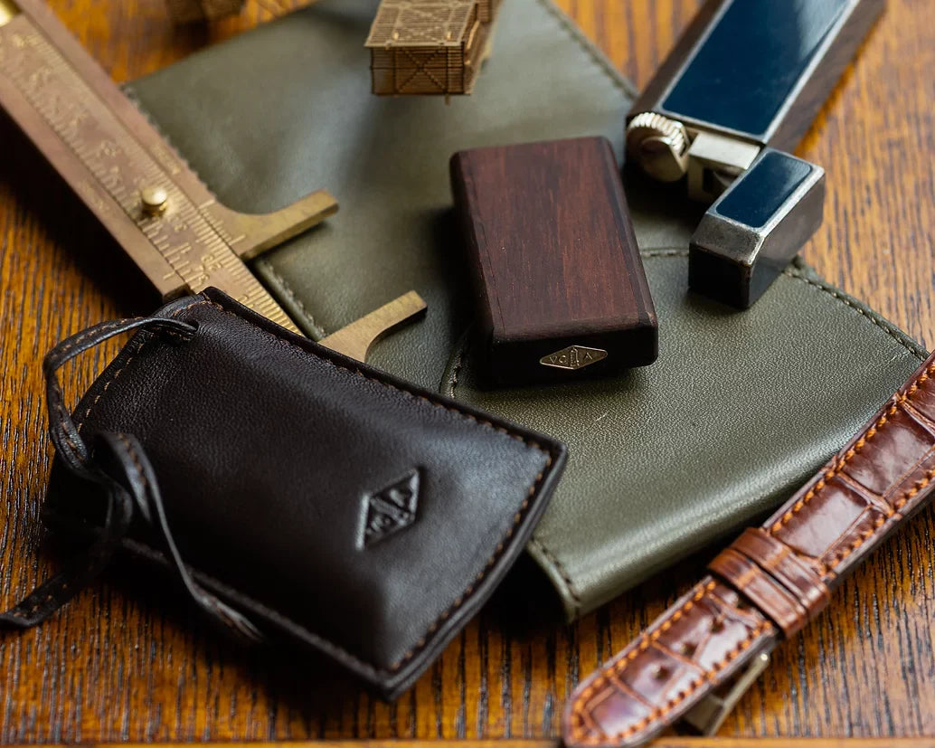 Van Cleef & Arpels Domino Travel Clock