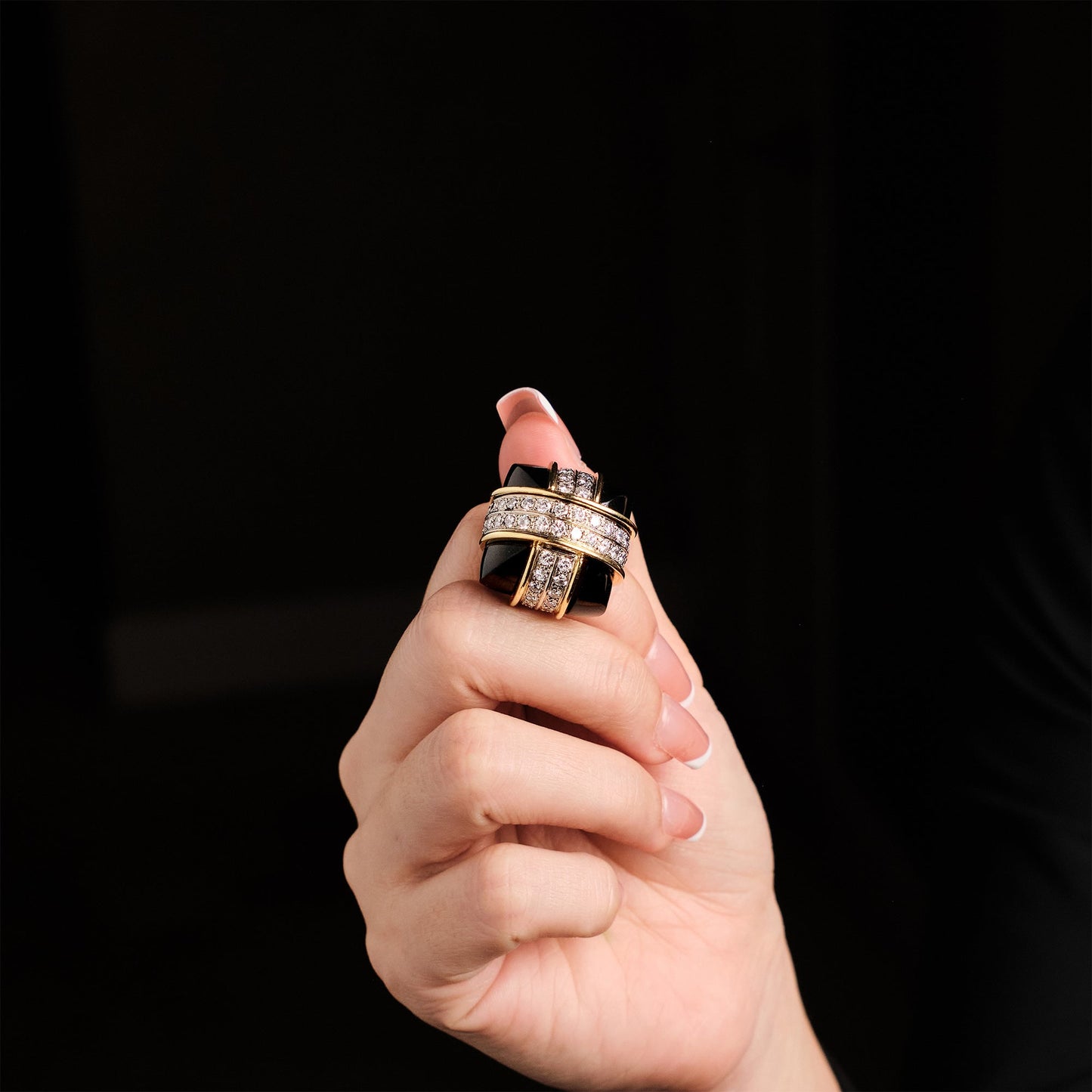 La Triomphe Black Onyx Ring
