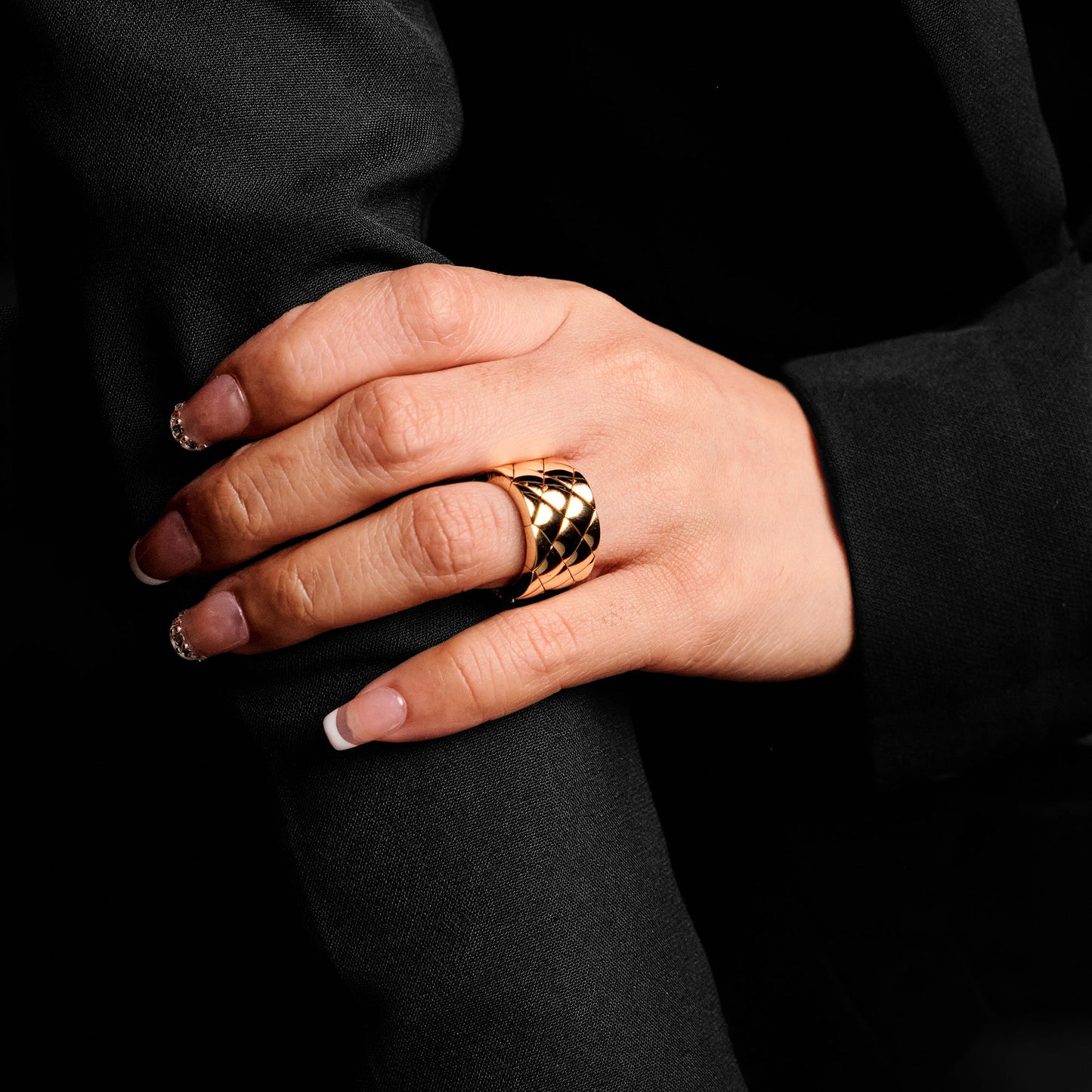 Chanel "MATELLASSÉ" Ring