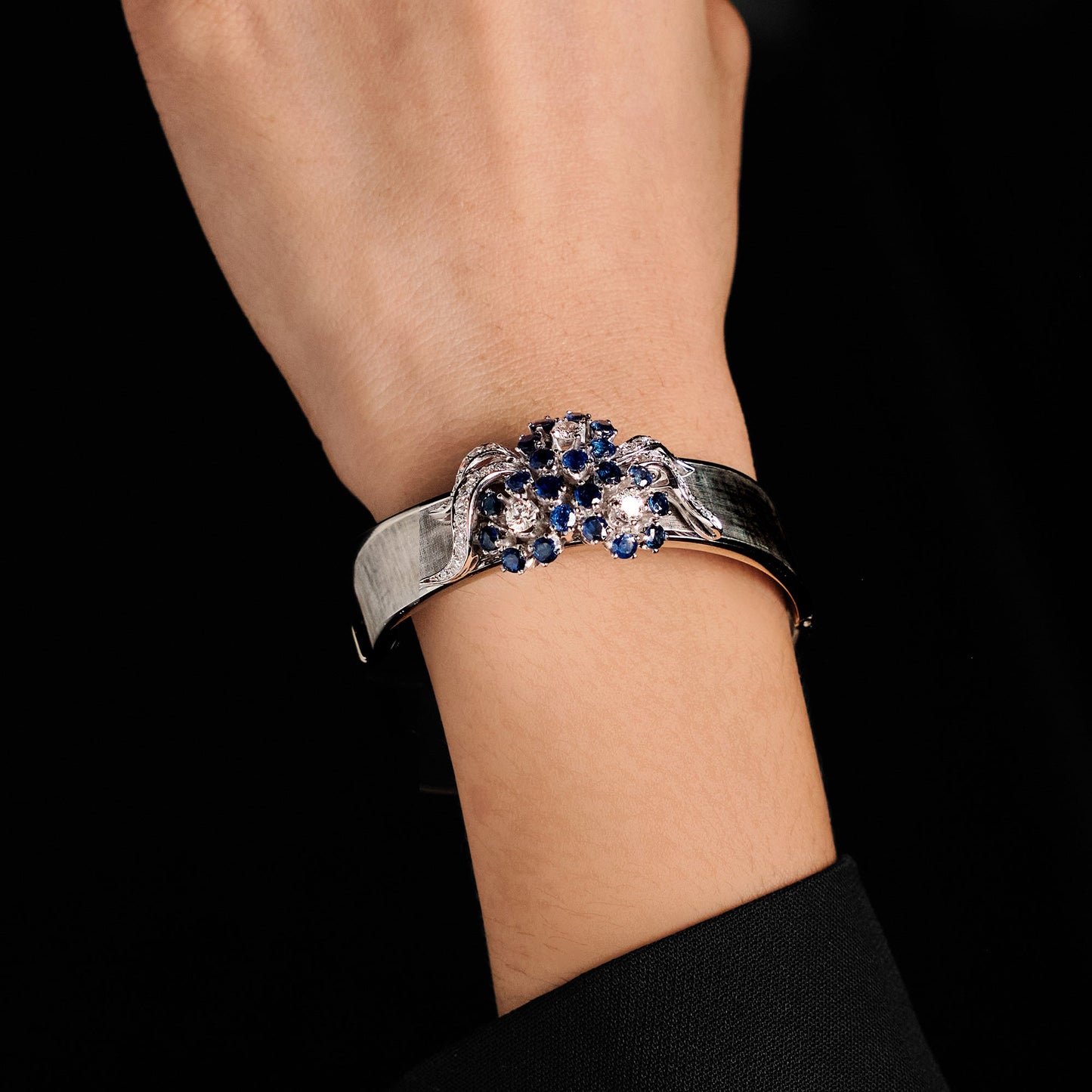 Ansuini Rigid Bracelet