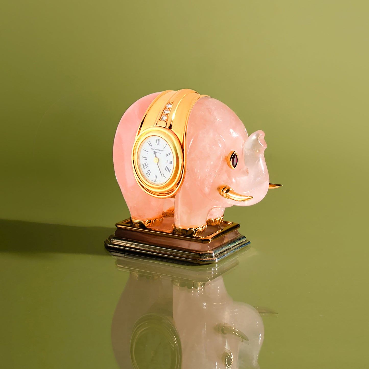 Éric Bertrand Elephant Desk Clock