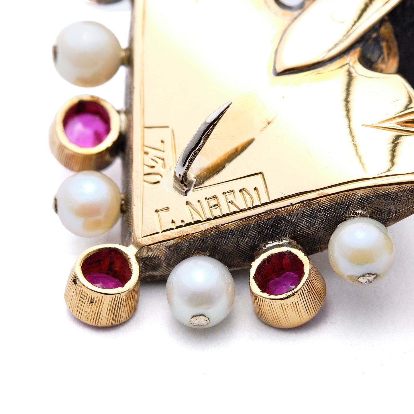 G Nardi Blackmoor “Moretti” Brooch