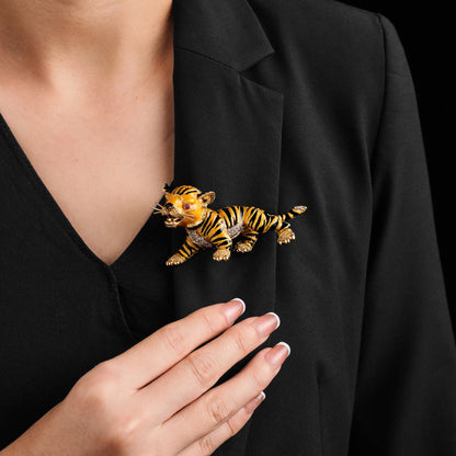 Meister Tiger Brooch