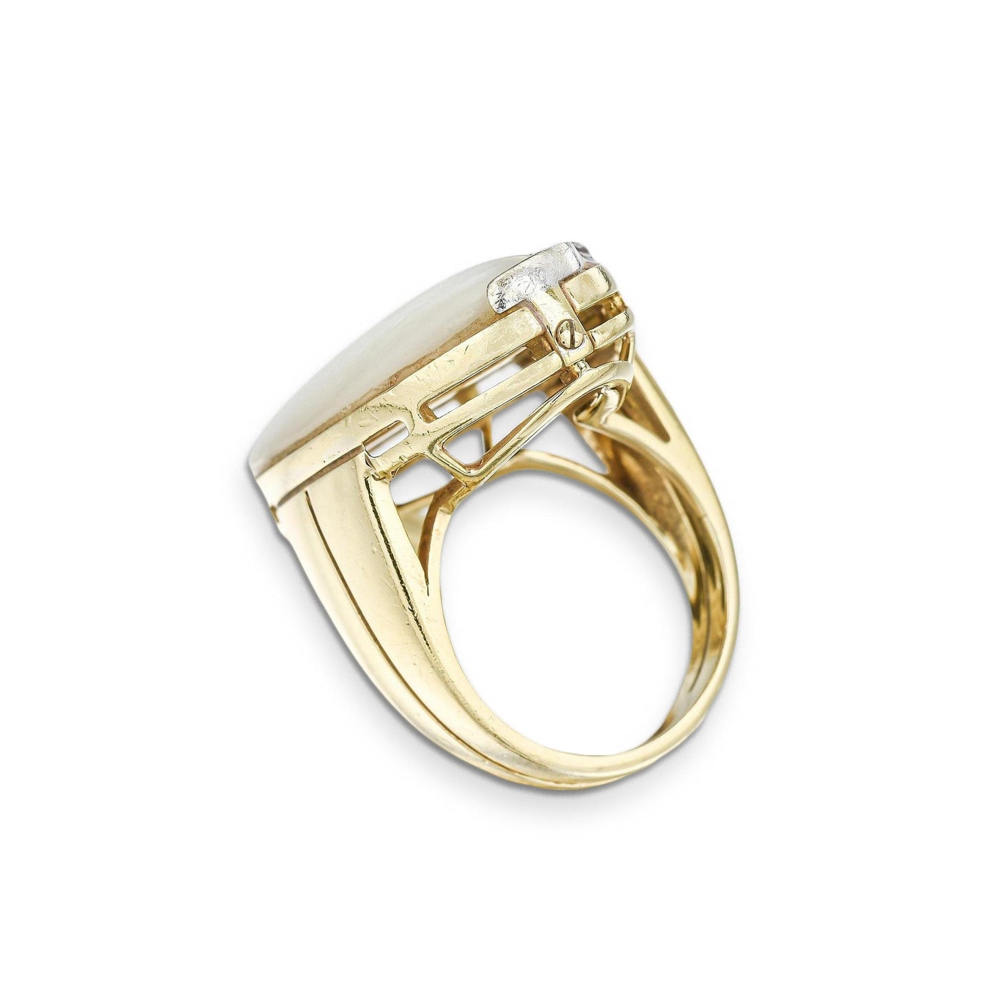 Vintage Onyx and Mother of Pearl Ring