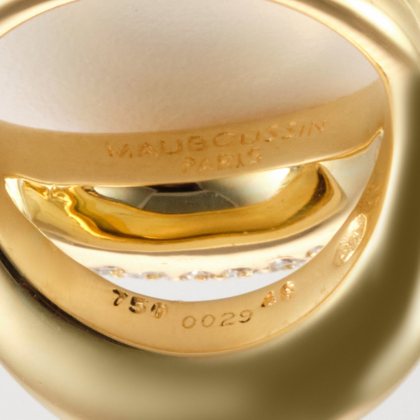Mauboussin Cross Over Ring