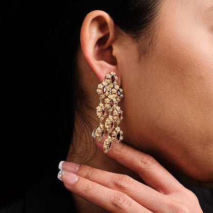 Jean Ete Garnet Earrings