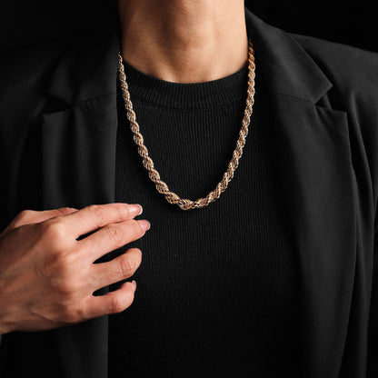 British 18 Kt Gold Rope Chain